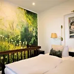Strandvilla Hubertus - Mit Parkplatz Wlan Kueche Garten Grillplatz Waldbaden * Boltenhagen (Ostseebad)