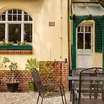 Apartament Strandvilla Hubertus - Mit Parkplatz Wlan Kueche Garten Grillplatz Waldbaden Boltenhagen (Ostseebad)