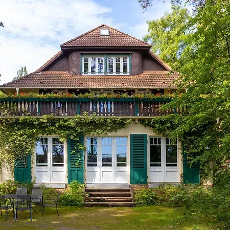 Strandvilla Hubertus - Mit Parkplatz Wlan Küche Garten Grillplatz Waldbaden Boltenhagen (Ostseebad)