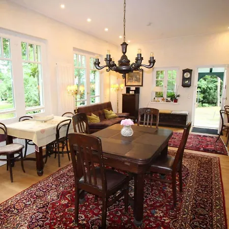 Strandvilla Hubertus - Mit Parkplatz Wlan Küche Garten Grillplatz Waldbaden *