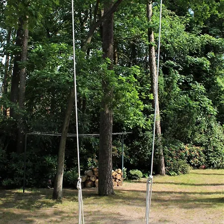 Strandvilla Hubertus - Mit Parkplatz Wlan Küche Garten Grillplatz Waldbaden * Boltenhagen (Ostseebad)