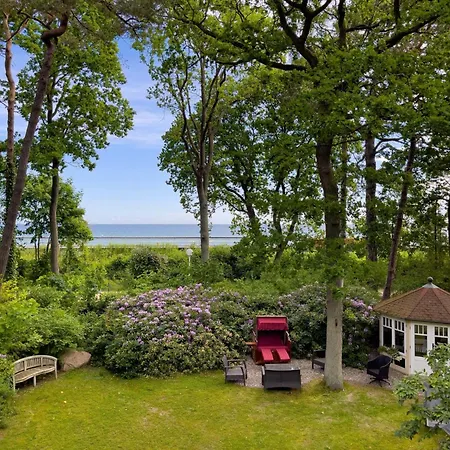 Strandvilla Hubertus - Mit Parkplatz Wlan Kueche Garten Grillplatz Waldbaden Apartment Boltenhagen (Ostseebad)