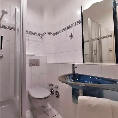 Strandvilla Hubertus - Mit Parkplatz Wlan Kueche Garten Grillplatz Waldbaden * Boltenhagen (Ostseebad)