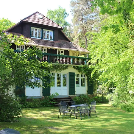 Apartment Strandvilla Hubertus - Mit Parkplatz Wlan Kueche Garten Grillplatz Waldbaden Boltenhagen (Ostseebad)