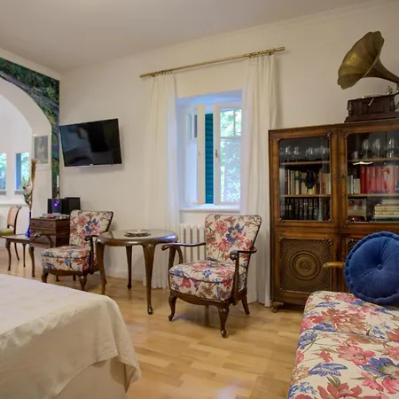 Apartment Strandvilla Hubertus - Mit Parkplatz Wlan Kueche Garten Grillplatz Waldbaden Boltenhagen (Ostseebad)