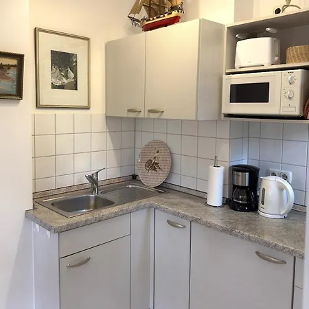 Strandvilla Hubertus - Mit Parkplatz Wlan Kueche Garten Grillplatz Waldbaden Apartment