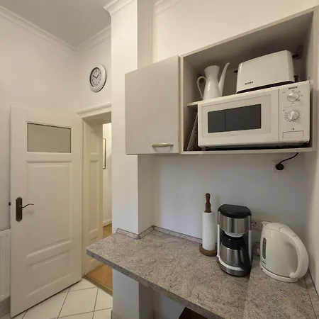 Apartment Strandvilla Hubertus - Mit Parkplatz Wlan Kueche Garten Grillplatz Waldbaden Boltenhagen (Ostseebad)