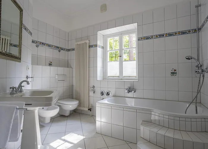 Strandvilla Hubertus - Mit Parkplatz Wlan Kueche Garten Grillplatz Waldbaden * بولتينهاجين