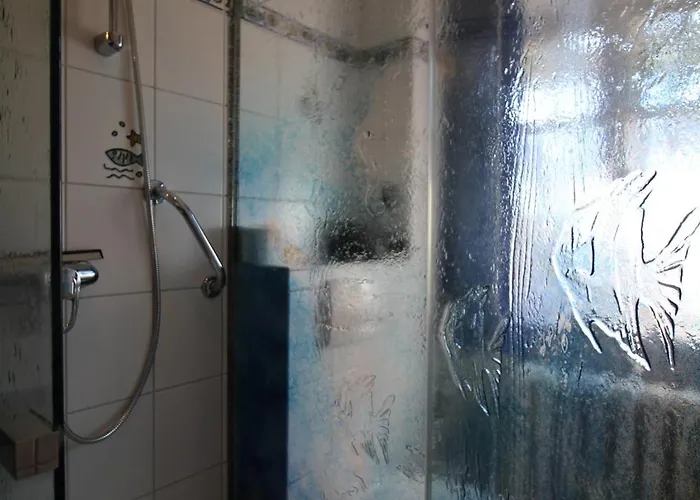 Strandvilla Hubertus - Mit Parkplatz Wlan Kueche Garten Grillplatz Waldbaden بولتينهاجين