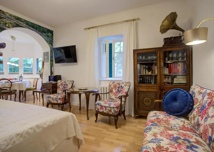 شقة Strandvilla Hubertus - Mit Parkplatz Wlan Kueche Garten Grillplatz Waldbaden بولتينهاجين