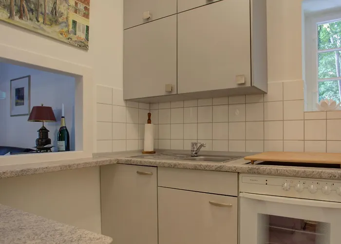 شقة Strandvilla Hubertus - Mit Parkplatz Wlan Kueche Garten Grillplatz Waldbaden بولتينهاجين